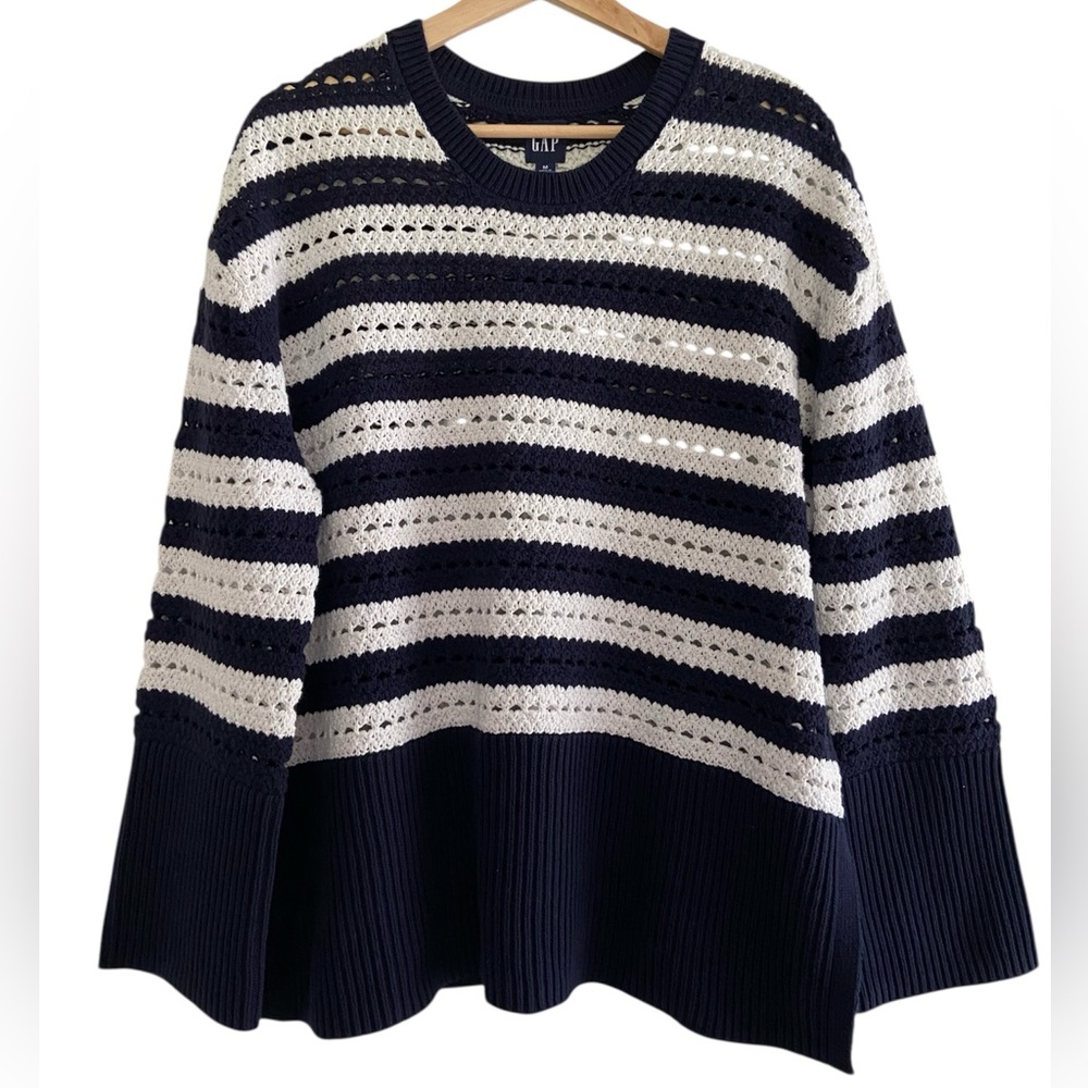 GAP Split-Hem Sweater Cotton Crochet Navy Blue White Stripe Nautical Coastal M